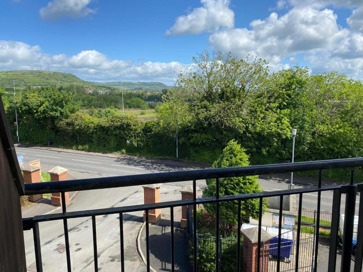 Hastings Apartments Extra Large Self Catering Apt Tourism Certified Free Parking Wifi 贝尔法斯特 外观 照片